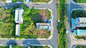 đất nền kdc tên lửa 2 , dt 6x17,5 , shr , full thổ cư