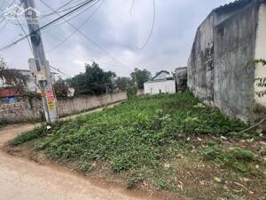 LÔ GÓC 144M2 FULL ĐẤT Ở, GẦN TRUNG TÂM TX SƠN TÂY