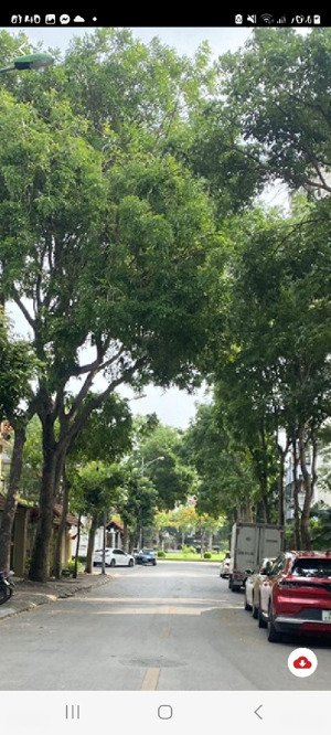 bán siêu phẩm biệt thự việt hưng mp ô tô tải tránh - gara ô tô - 3 mặt đều là vườn hoa siêu thoáng