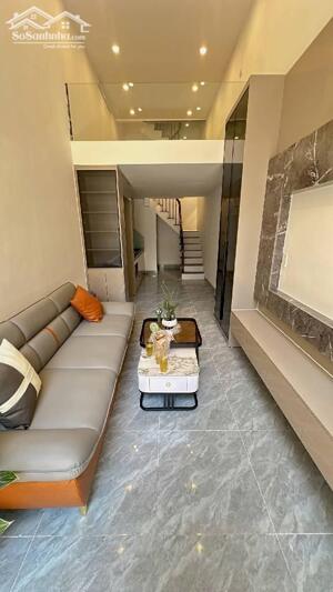 Bán nhà Thịnh Quang Ngã Tư Sở nhà mới ngõ ba gác thông gần ô tô ,kinh doanh nhỏ 24m 5 tầng giá 6.6 tỷ .