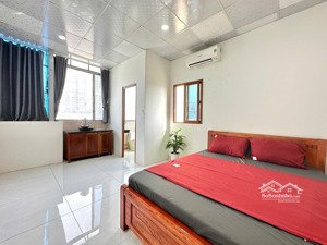 ở ngay! căn hộ studio full nội thất gần ngã tư hàng xanh có thang máy - bảo vệ 24/24 - an ninh