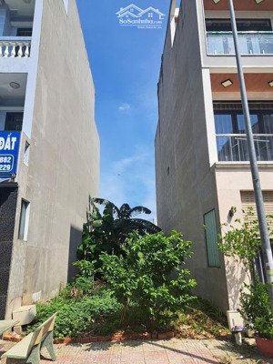 đất kdc phú hồng thịnh giáp ql1k gần siêu thị bigc dĩ an và làng đại học quốc gia tphcm