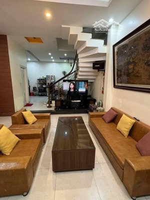 ngô thì nhậm , mỗ lao , hà đông , 55m2 , 4 tầng , 5.5mt , 16ty8 lh 