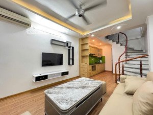 bán nhà bà triệu 35m2, 5 tầng, nhà mới, full nội thất. nhà thoáng đẹp. giá 6.35 tỷ