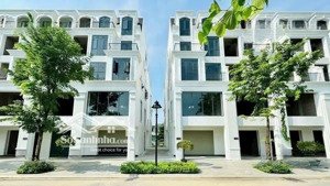 bán căn xẻ khe mặt đại lộ thảo viên dự án hinode royal park. diện tích 130m2 giá 28 tỷ. 