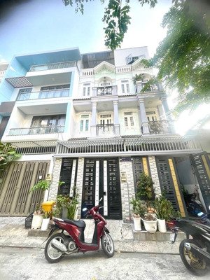 nhà đẹp cao cấp 4 tầng/ mt đường nhựa/ hxh tránh huỳnh tấn phát- võ thị nhờ- nam long - lý phục man