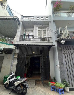giá bán 6 tỷ nhà đường phú thọ hòa dt 4x14.2m nhà 2 tầng hẻm ô tô 5m sát lũy bán bích quận tân bình