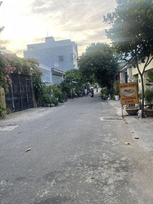 bán nhà cấp 4 đường mỹ thị ngang 5.2m vị trí cực đẹp