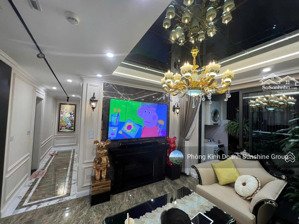 bán căn sunshine riverside 3 ngủ - căn góc - view bể bơi - giá: 8,x tỷ - full đồ tân cổ điển
