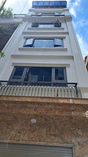 bán nhà trung tâm quận cầu giấy ô tô 54m, 7 tầng thang máy, kinh doanh sầm uất giá 19 tỷ 5