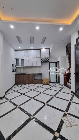 bán nhà - trương định - hbt - 41m - 4 tầng - mt 4.3m - ngõ nông, ba gác đỗ cửa - gần phố
