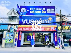 [ Quận 9 ] Cho Thuê Nhà Mặt Tiền: 379 Đỗ Xuân Hợp - 8.5x28m, 4 tầng