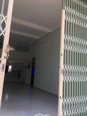 mặt tiền kinh doanh becamex mỹ phước 1 trục đường container. giá 1,1 tỷ. toàn quốc mua được