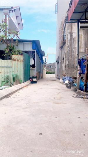 ️️ Chính chủ gửi bán cặp liền kề tại thôn giữa hoa động. Không lỗi phong thủy. Dân cư đông đúc giàu có ngay cạnh dự án Doji