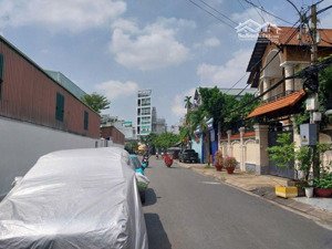 bán nhà lô góc 2 mặt tiền đường lớn - nhà 5 tầng - đang cho thuê 25tr/tháng - nguyễn ngọc nhựt