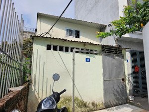 rẻ nhất lb ! bán nhà c4 phúc lợi 32m, mt 4,2m gần oto chỉ 3 tỷ 7 còn tl. lh 