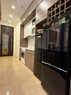 ban căn hộ 89m² 2 ngủ giá 5,5 tỷ gần chợ, trường học, đầy đủ tiện ích, full nội thất