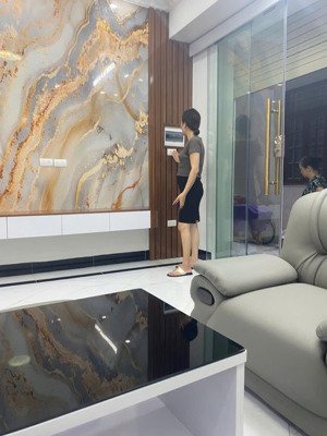 bán nhà phạm văn đồng, đầu hoàng quốc việt , 06 tầng - thang máy, mt5m, 3pn, 5wc, 38m2, 9,3 tỷ