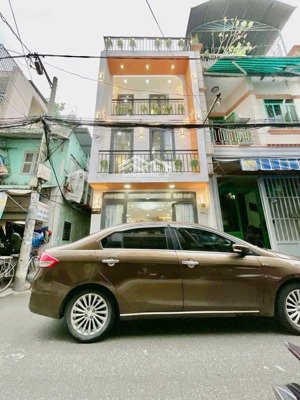 cần bán gấp nhà ngay đường lê văn duyệt 30m2 1 trệt 2 lầu 2pn, 3wc hxh 6m sát kp phan xích long, tl