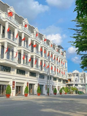 nhà phố mặt tiền chợ an sương quận 12 sổ hồng riêng từng căn