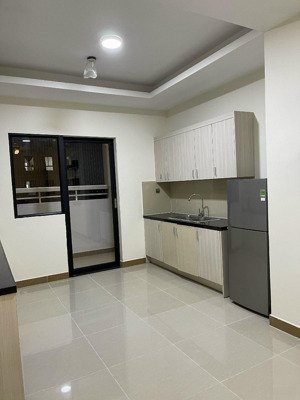 cho thuê căn hộ chung cư eratown đức khải quận 7 . 161m2 3pn 1 giải nhân 1 kho 4wc .12-15 triệu.