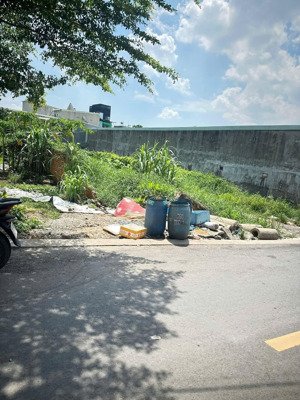 cô sáu gửi bán gấp lô đất tân hiệp, tân bình, dĩ an - 137,5m2 - giá 1,5 tỷ