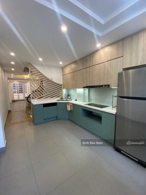 văn cao ba đình - 46m 5 tầng - mặt ngõ ô tô vào - 2 mặt thoáng trước sau - sát hồ tây - nhà dân xây