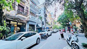 đầm trấu-hai bà trưng.nhà mặt phố vỉa hè phân lô víp,vị trí cực đẹp kinh doanh đỉnh. 5phút ra bờ hồ