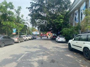 nhà bán phố lạc long quân, gần hồ tây, nhật chiêu, 62m2, 04 tầng, mt6m, giá 12,6 tỷ