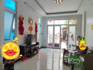 nhà 4 tầng khu vilna hoa anh đào, hẻm 8m đường hà huy giáp,q12 ,dt 68m2 (5,8mx12m), 6,3tỷ.