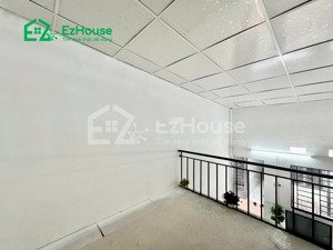 phòng trọ gác cao không đụng đầu nằm ngay chợ tân hương, cách aeon chỉ vài phút