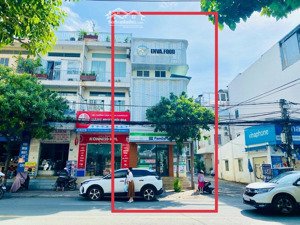 cho thuê nhà góc 2 mặt tiền đường cách mạng tháng 8 ngay chợ biên hòa