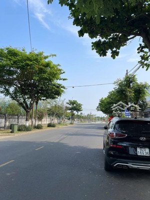 bán đất đường 10m5 trần văn trà, hòa xuân, cẩm lệ, gần trần lê