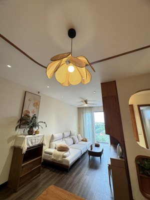 cho thuê căn hộ 71m2 emerald celadon full nội thất luxury chỉ 17tr / tháng