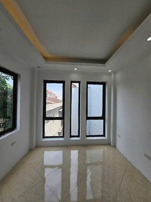 bán nhà phố thanh am long biên ngõ nông lô góc 2 thoáng ô tô 5 bước chân