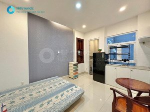 trống lại chdv ở thảo điền gần siu, full nội thất, nhà xe rộng