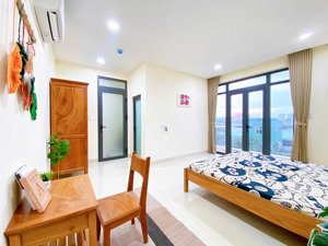 1 phòng ngủ - bancol - 5 người 5 xe - đại học y dược, sư phạm, sài gòn