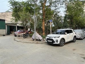 hàng hiếm thạch bàn 5 ngủ ô tô vào cửa full nội thất chỉ 5.8 tỷ