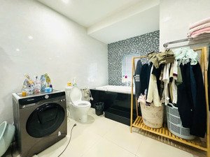 bán căn biệt thự tuyệt đẹp 300m2 ngay trục chính the oasis kdc việt sing tp hồ chí minh mới