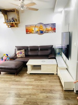 view hồ, căn 3 phòng ngủ 2 vệ sinh tầng trung toà hh3c - linh đàm - hoàng mai, diện tích 76m giá3.6