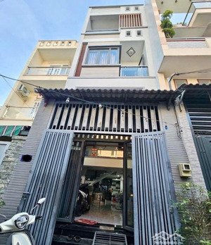 chủ hạ giá bán gấp nhà ngô thời nhiệm-võ thị sáu-q3, gần coopmart nguyễn đình chiểu. 3tỷ990/82,6m2