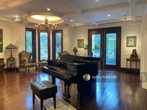 bán biệt thự đường nguyễn khuyến kđt văn quán 220m2*4t mặt tiền 10m, vị trí đắc địa, full nội thất