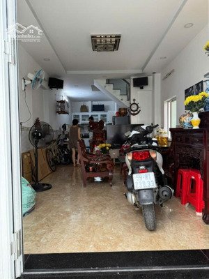 gần chợ tân hương, aeon tân phú trệt + lầu 64m² btct 3pn + 3wc chỉ 4,789 tỷ