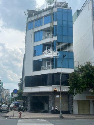 bán nhà góc 2mặt tiền nguyễn văn cừ - phan văn trị. dt 9 x 15(hầm 7 tầng - hđt 250 triệu) giá 60 tỷ