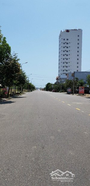 hàng đẹp sơn thuỷ, mặt tiền trần quốc hoàn gần biển giá yêu thương