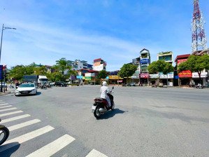 mặt phố ngô gia tự, việt hưng, long biên, dt 100 m, 5 t, giá 21 tỷ 85, vỉa hè rộng, ttp, kd sầm uất