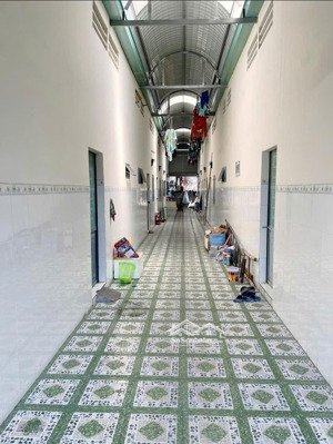 bán cặp nhà trọ mặt tiền đường 16a rộng 24m,dt: 10 x 20 (cn: 250m2) đang cho thuê 22tr/tháng