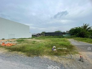 bán nhanh đất thổ cư 246m2, đất bình phú, tp bến tre, gần chợ phường 7, đường thông, chỉ 3xx bao sổ