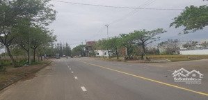 bán lô đất khu đô thị số 9 sát chợ đầu mối điện ngọc chỉ vài bước chân giá đầu tư