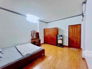 phòng trọ full nội thất giảm giá tháng 8 gần chợ bùi đình túy, q.bình thạnh